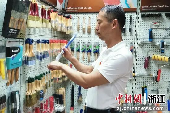 16970912655397736uxQ.jpg 121.jpg